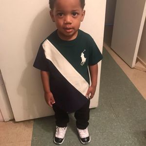 Meet your Posher, Adrian